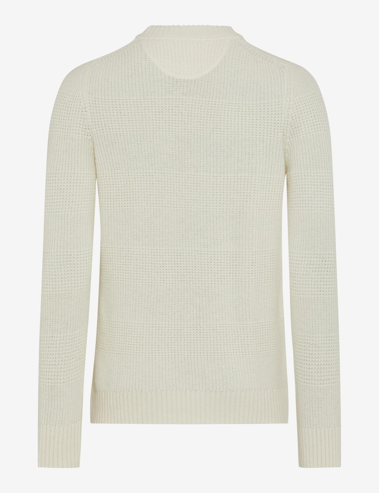 Soft Wool: Knitted Sweater in a Wool Blend