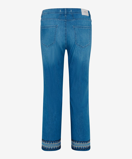 Modern Five-Pocket Jeans