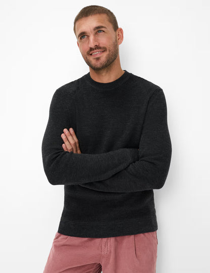 圓領長袖套頭毛衣