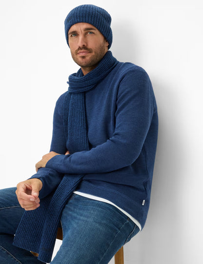 圓領長袖套頭毛衣