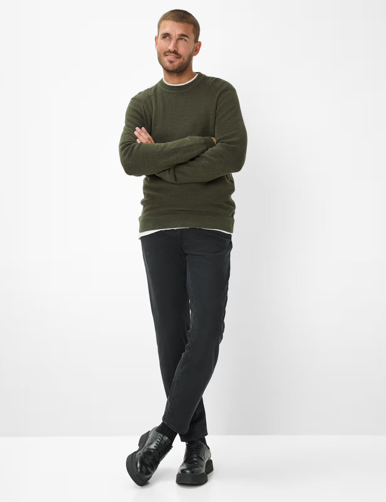 圓領長袖套頭毛衣