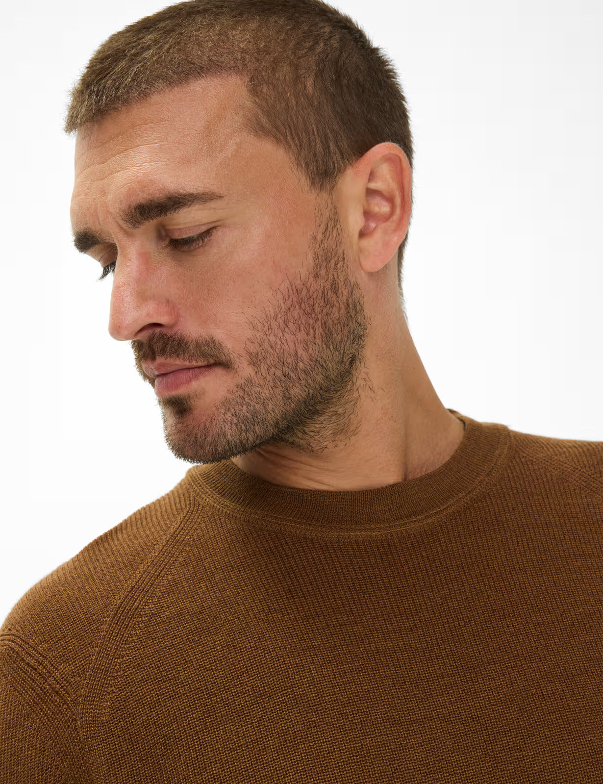 圓領長袖套頭毛衣