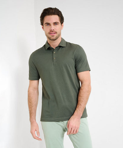 Polo Shirt in A Cotton-Polyester Blend