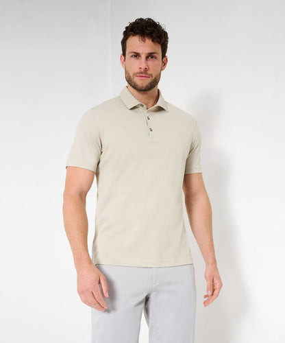 Polo Shirt in A Cotton-Polyester Blend