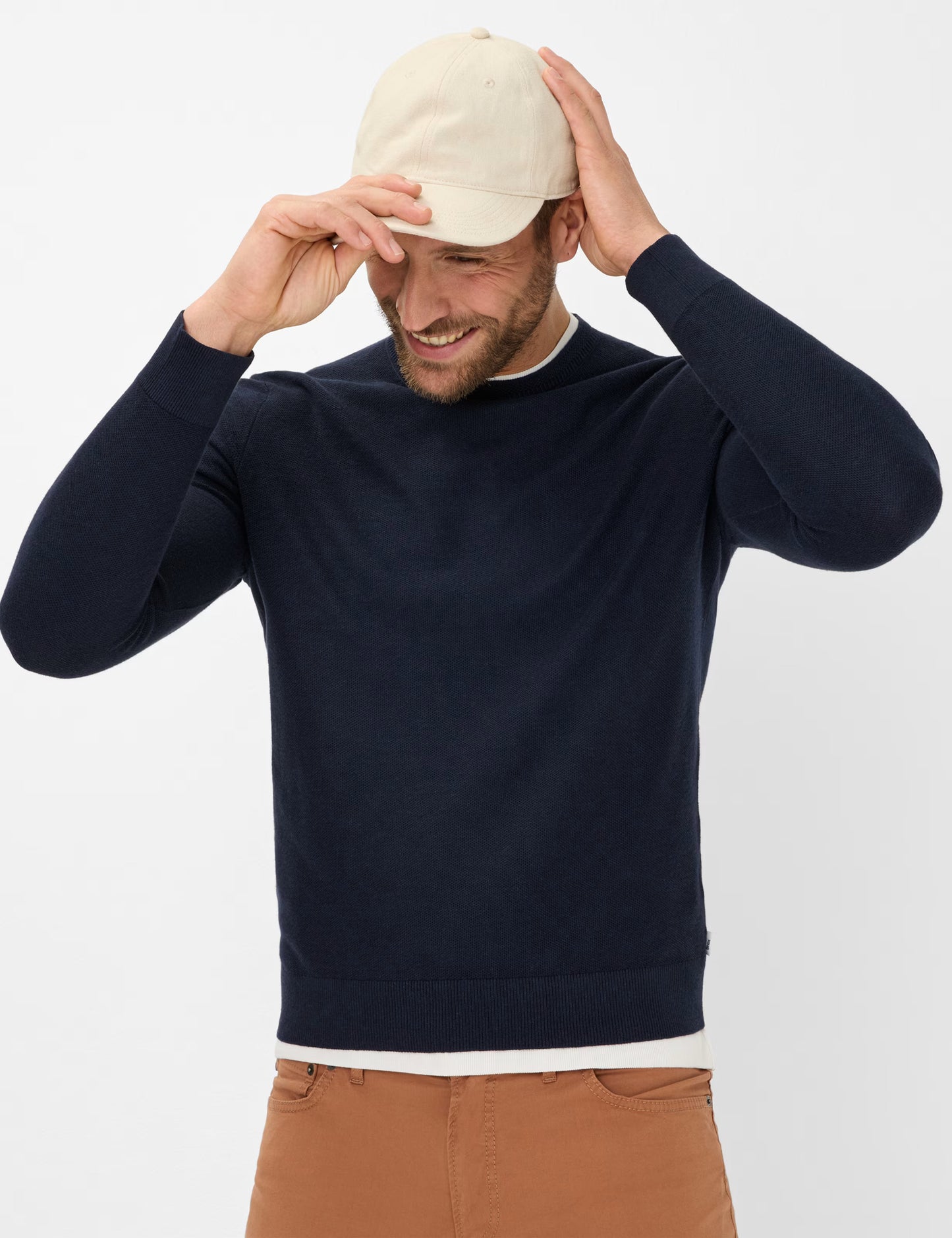 圓領長袖針織上衣