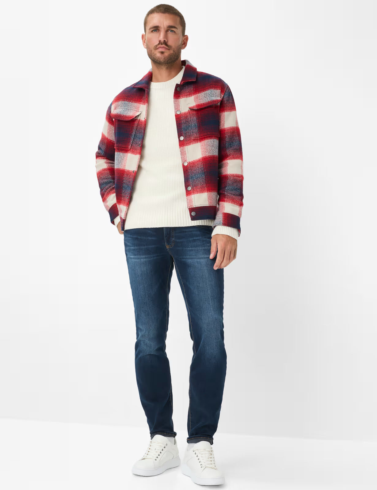 圓領長袖套頭毛衣