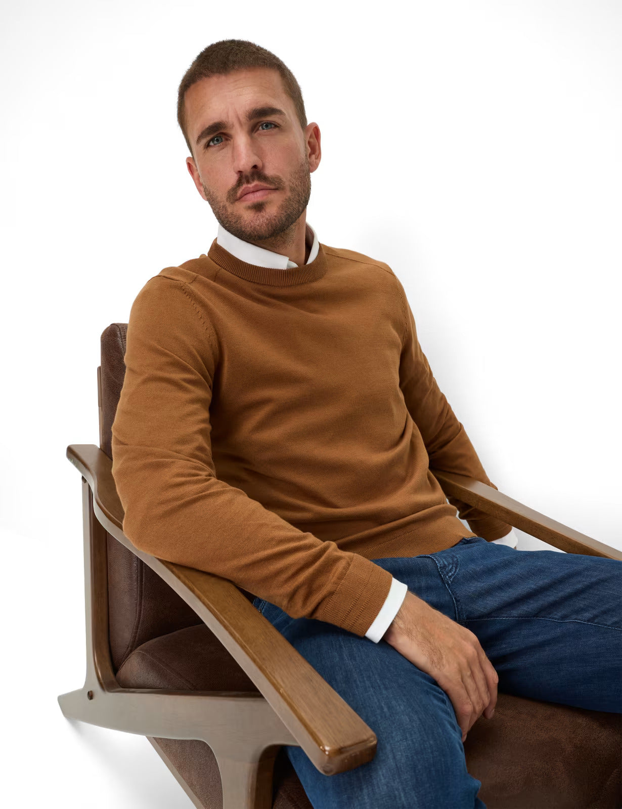 圓領長袖套頭毛衣