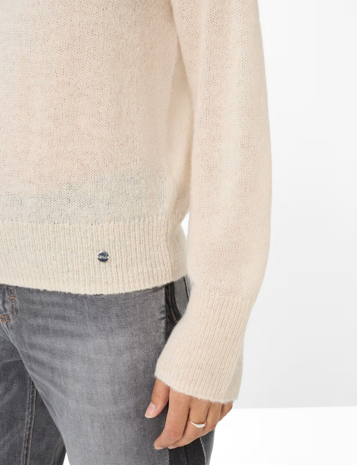 Single Jersey: Knitted Sweater in Alpaca Wool Mix