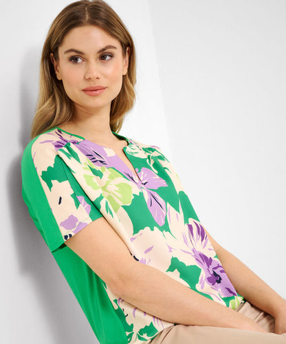 Women’s Shirt Made from Lightweight Viscose Blend