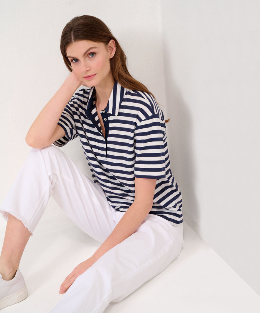 Polo Shirt with Fashionable Horizontal Stripes