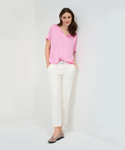 Shirt with Casual Feminine Look