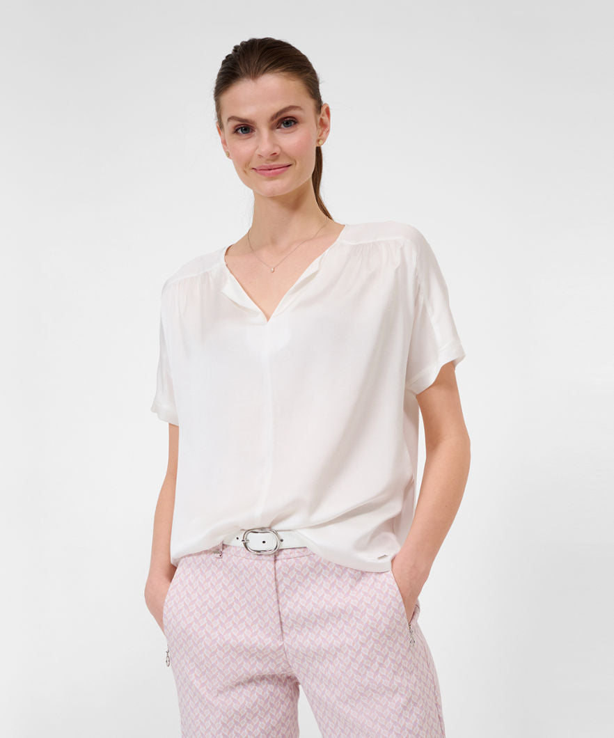 Shirt with Casual Feminine Look