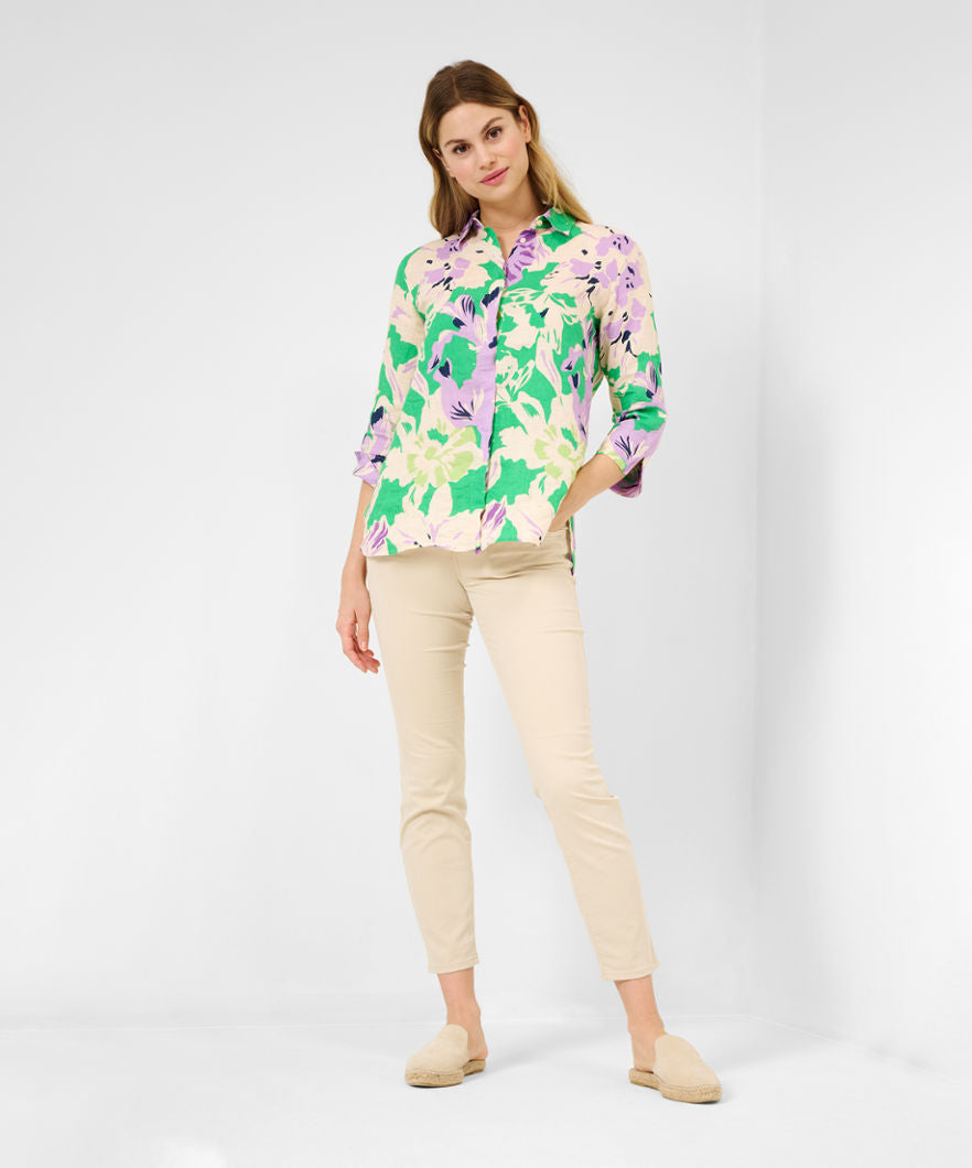 Linen Blouse with A Fashionable Print