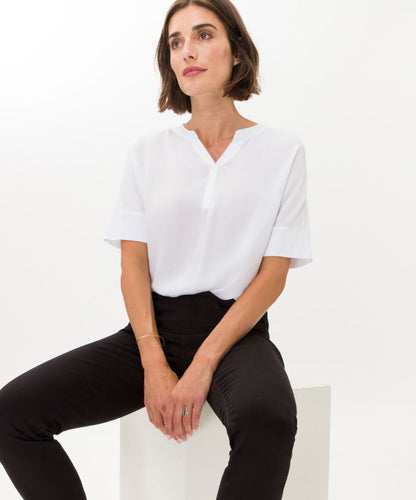 經典修身牛仔褲