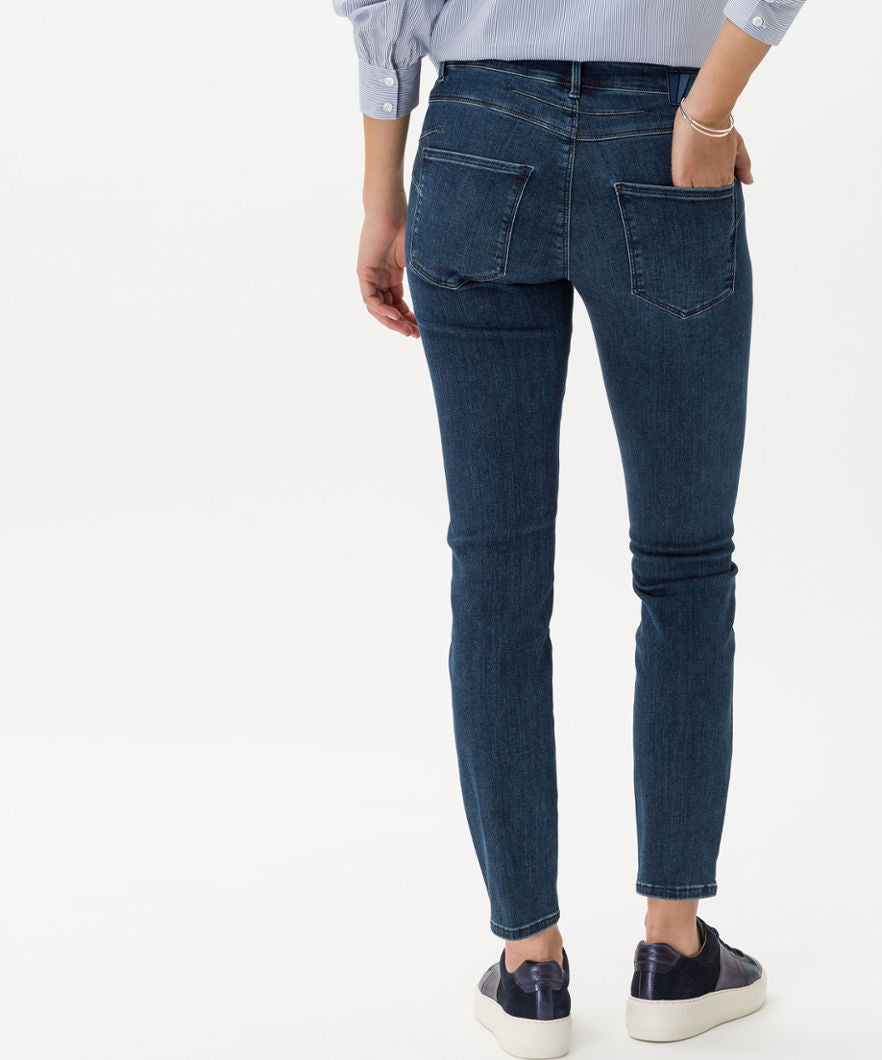 Tube Jeans in Super Stretchy Denim