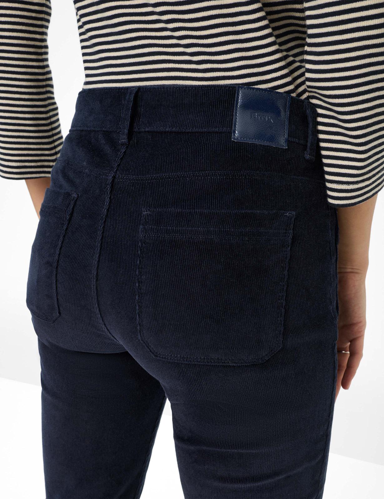 微喇燈芯絨長褲