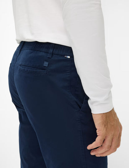 鬆緊腰窄腳長褲