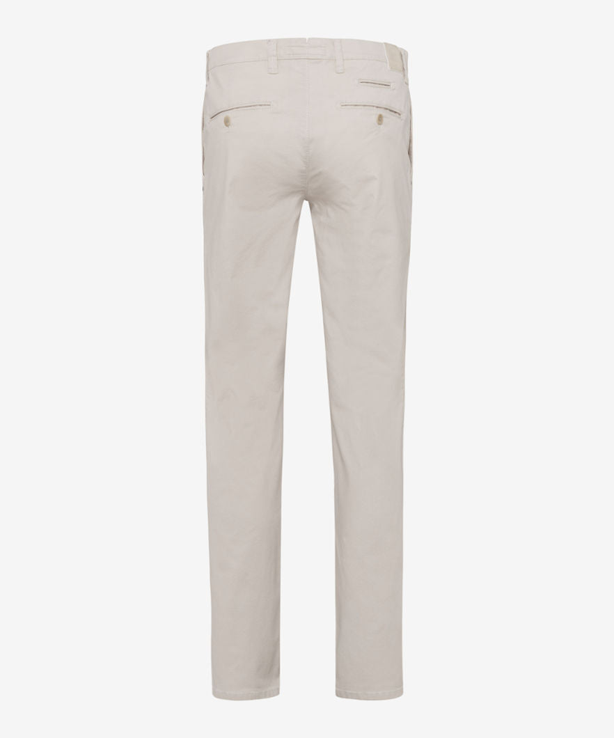 Ultra-elastic Slim Chinos