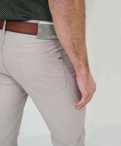 Five-pocket Pants in a Two-toned Look