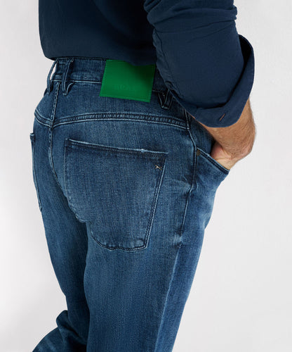 Five-pocket Jeans with A Modern Fit