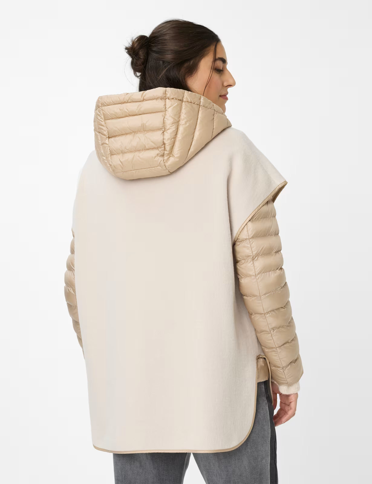 連帽羊毛拉鏈斗篷