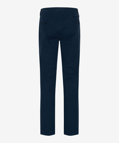 Hi-Flex Struktur: Flat-Front Pant in Modern Fit