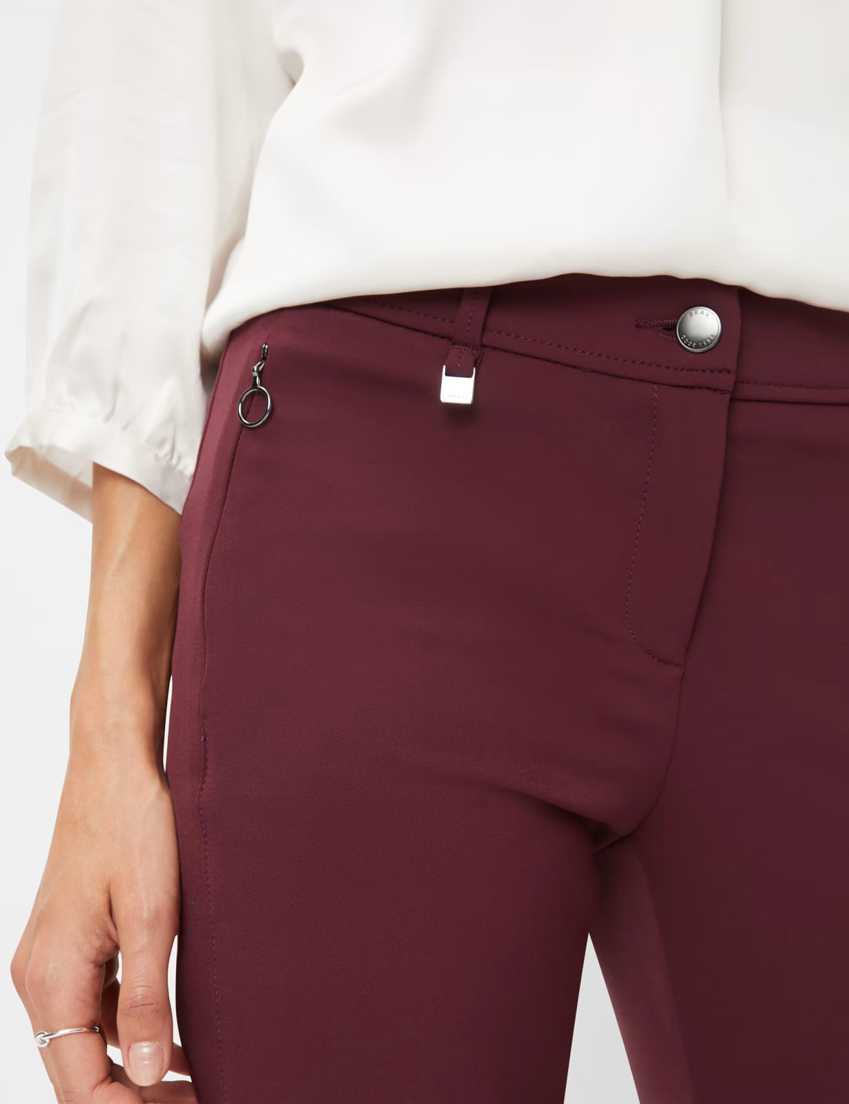 裝飾縫窄腳腿長褲